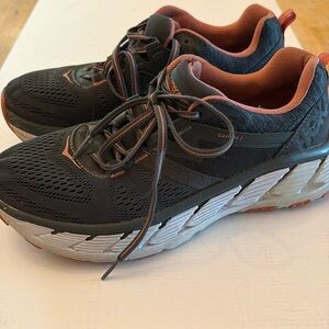 Womens HOKA One One W Gaviota 2 Running Shoes Size 9.5 Gray Pink